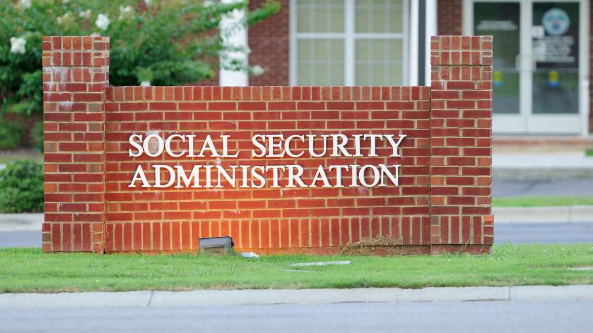 social security funds at risk 2034