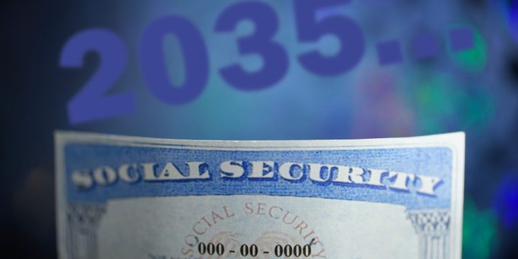 2035 social security run out funds alert