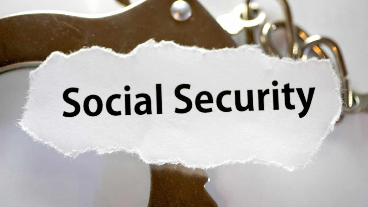 reasons lose social security benefits