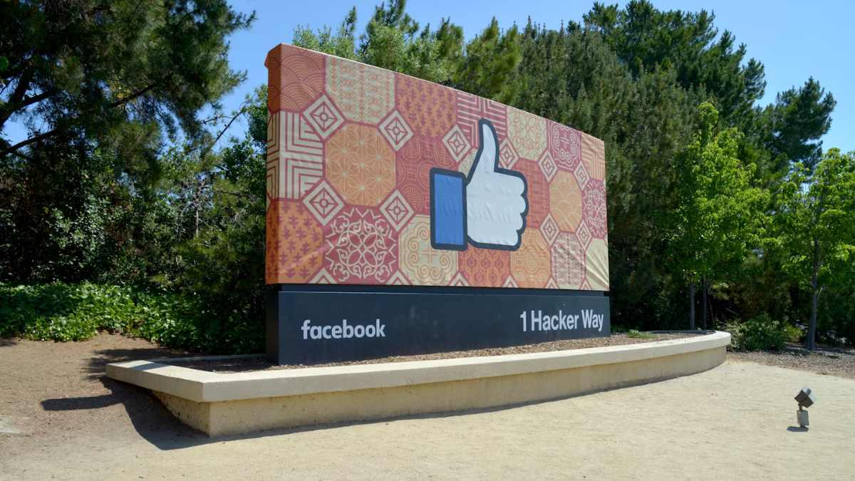 Why the $725M Facebook Settlement Payouts Are Delayed Again