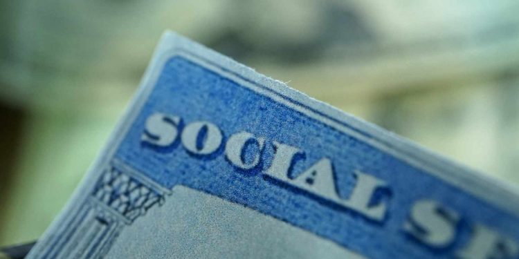 social security cola increase how much 2025